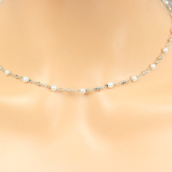 "Minimalist Necklace – Timeless, Elegant Jewelry for Her, MAR092161 - Picture 5 of 10